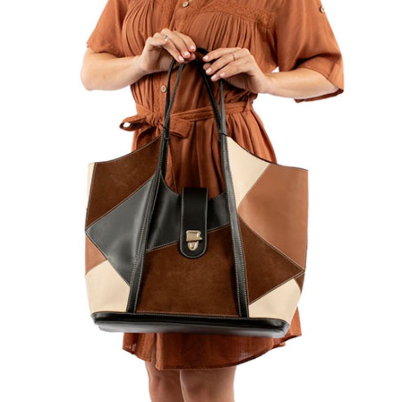 Patchwork Leather Medium Handbag - B387