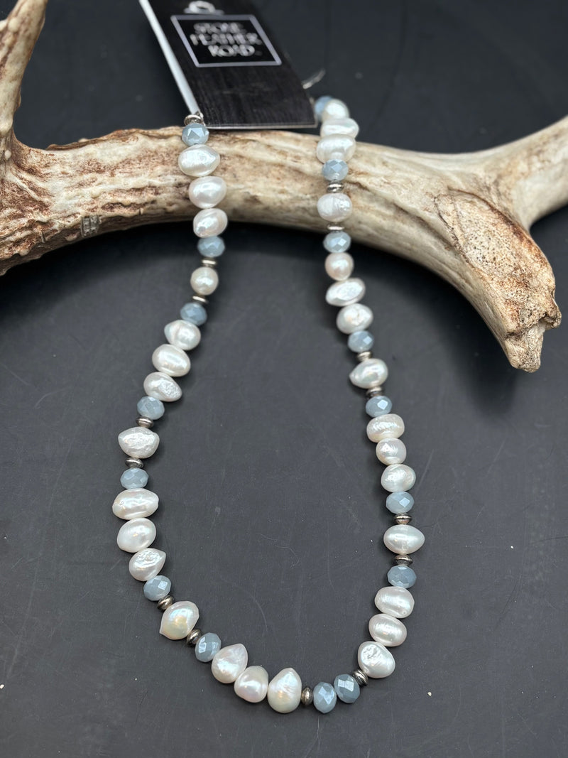 Pearl & Crystal Necklace - NSZ174