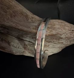 Pink Conch Inlaid Cuff - CA93