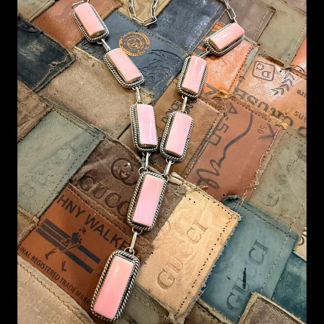 Pink Conch Necklace - NBQ21