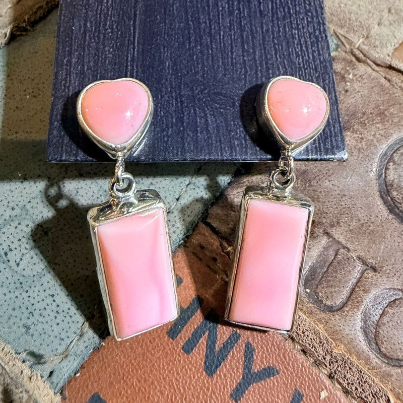 Pink Conch/Heart Earrings - EBQ8