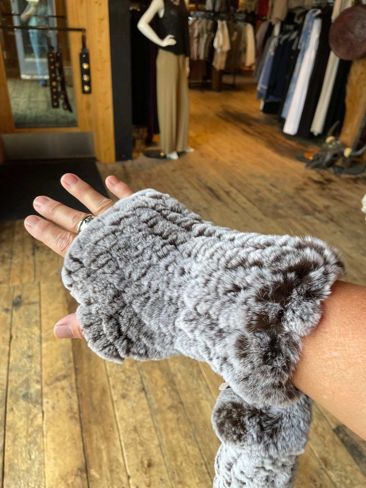 Rabbit Gloves - Hands Free - MKGL6