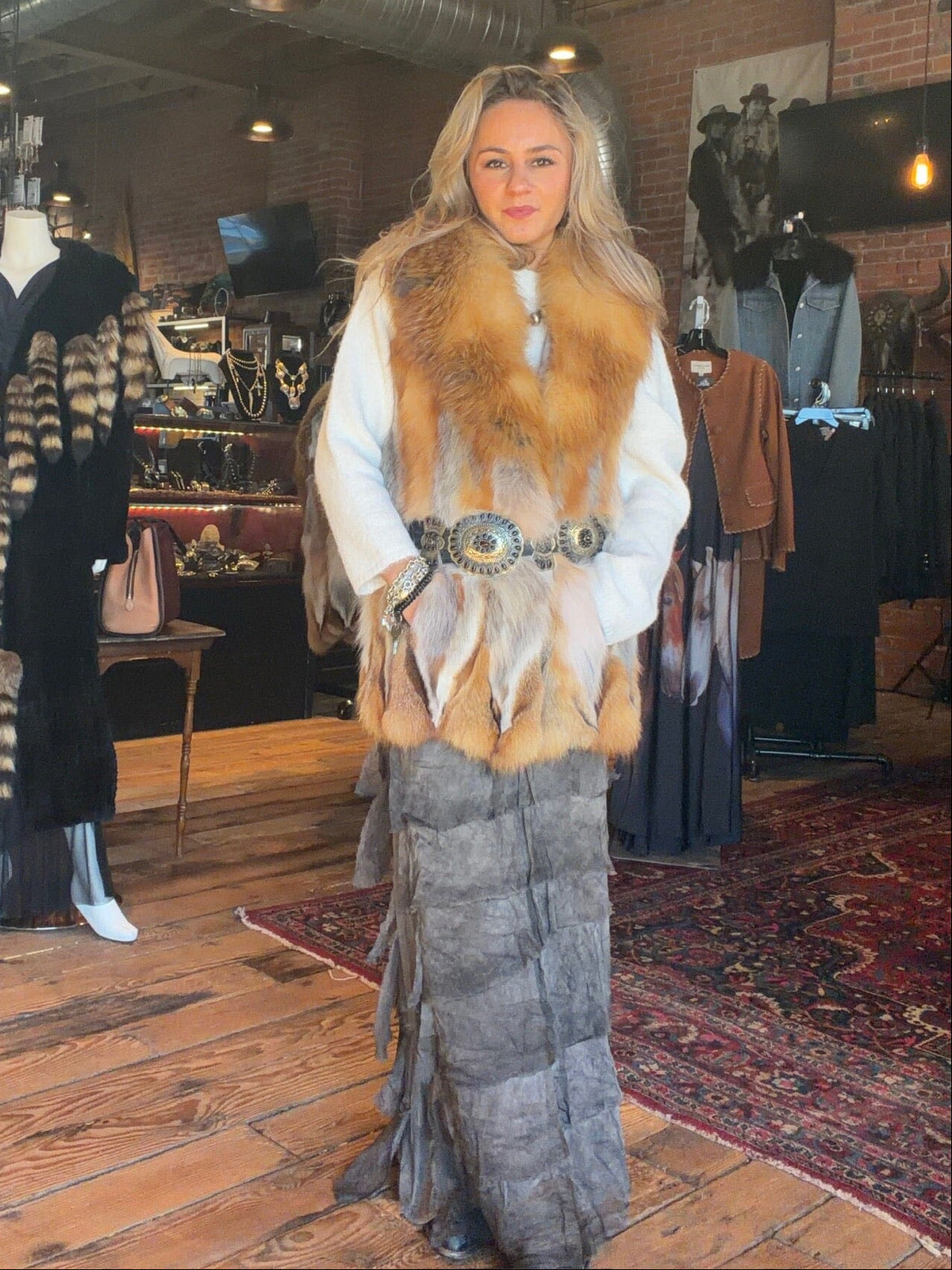 Red Fox Fur Vest - MKMONR