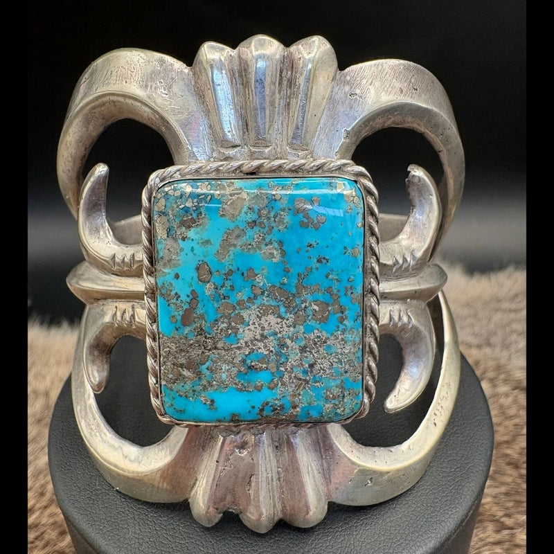 Sand Cast Old w/ Turquoise Stone - CMH324