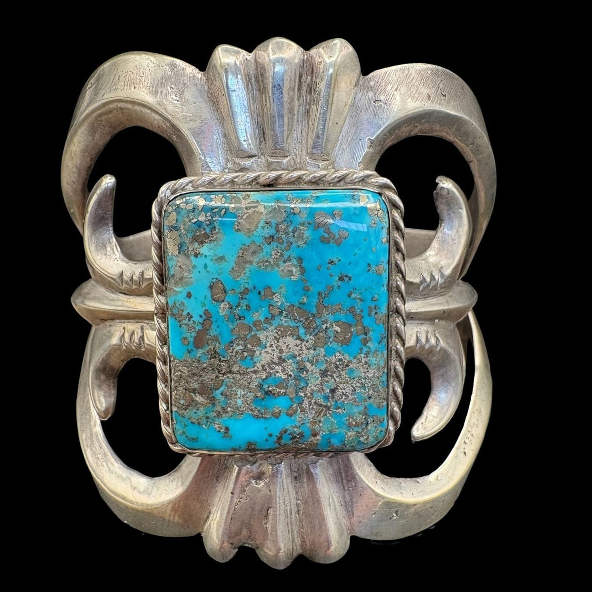 Sand Cast Old w/ Turquoise Stone - CMH324