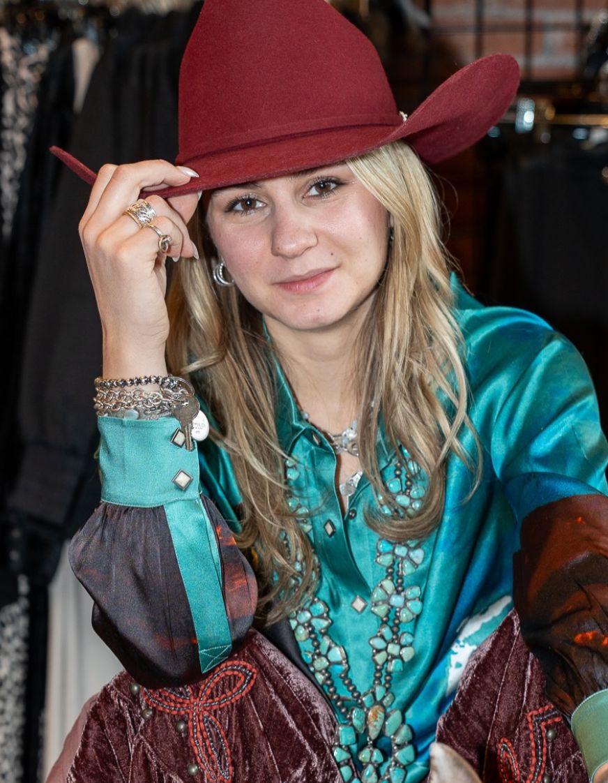 Serenity Rising Blouse - Double D Ranch - T4147