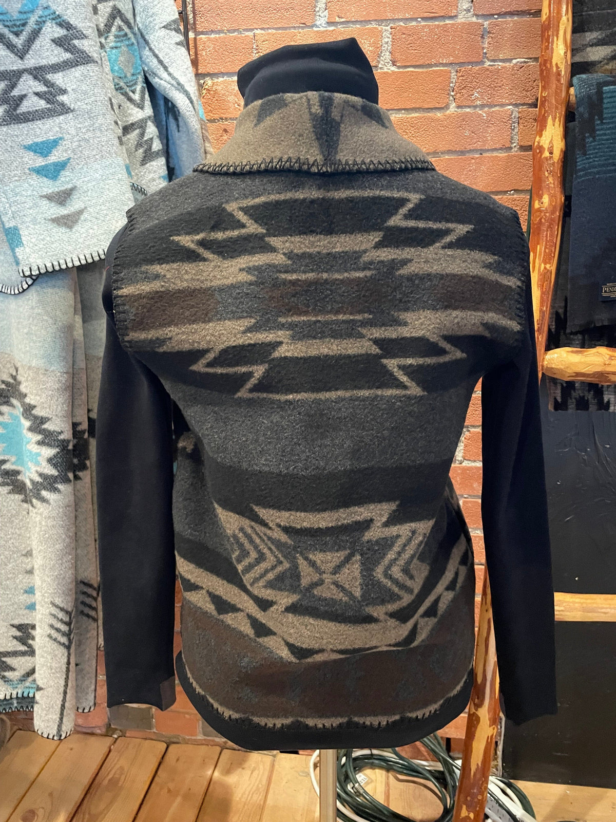 Shawl Collar Vest - Ranchero - Rhonda Stark - RS130RC