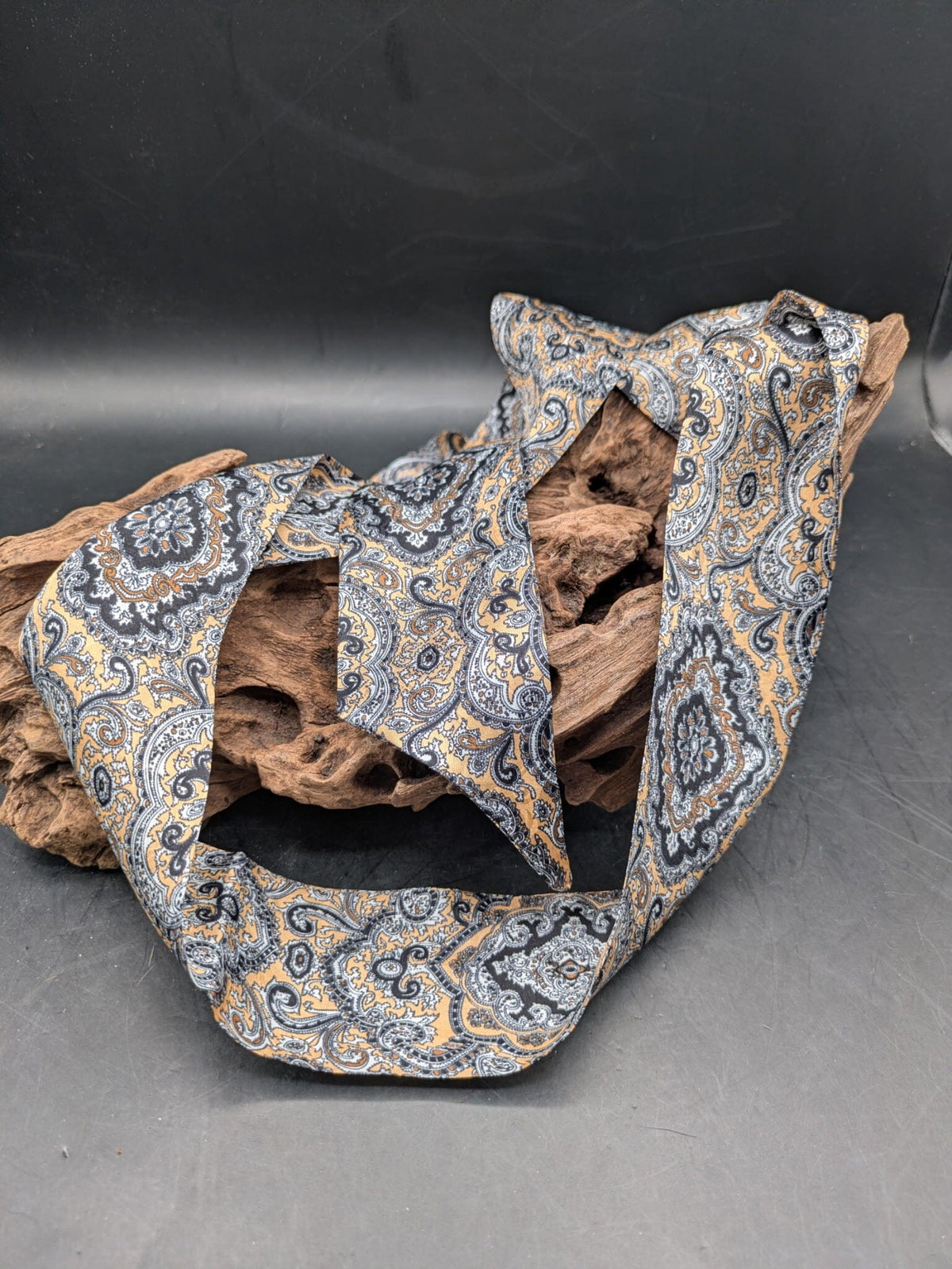 Skinny Silk Scarf Paisley Tan/Black- SCWT-TPTB