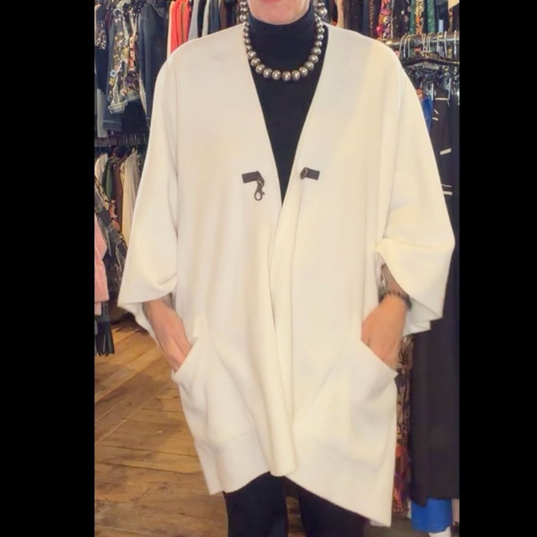 Slag/Cape Off White - Henriette Steffensen - 4120W