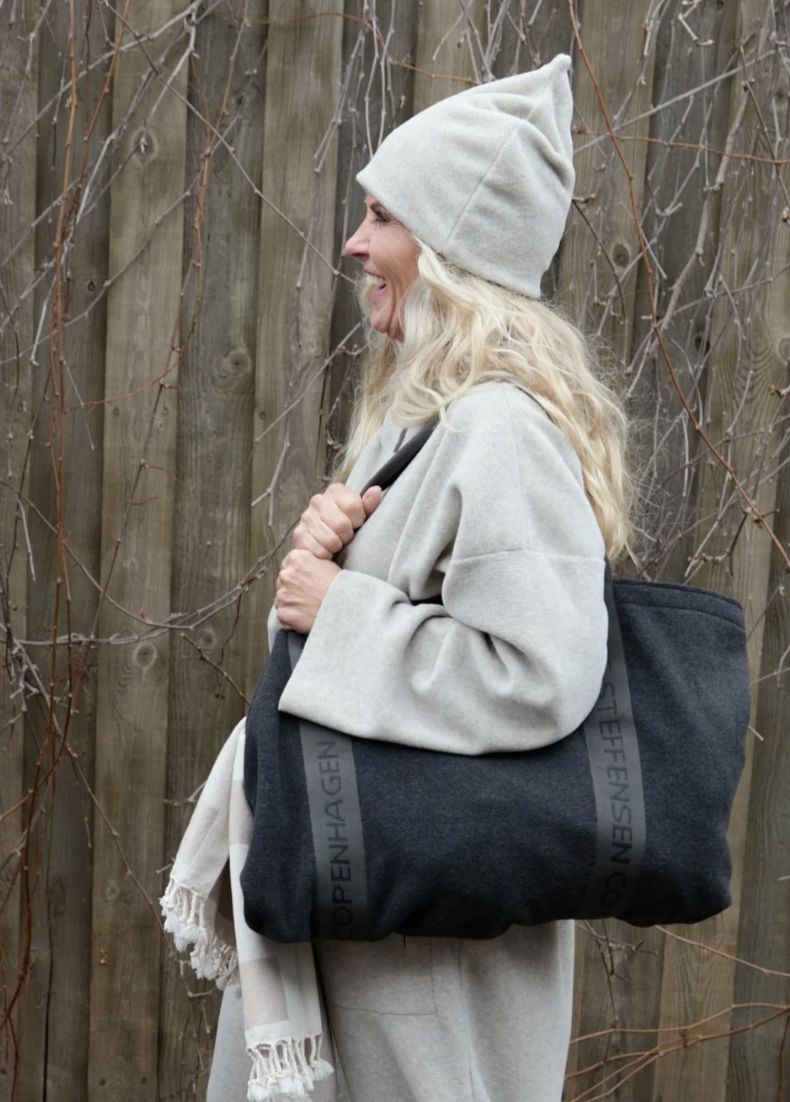 Soft Black Fleece Bag - 4140SB