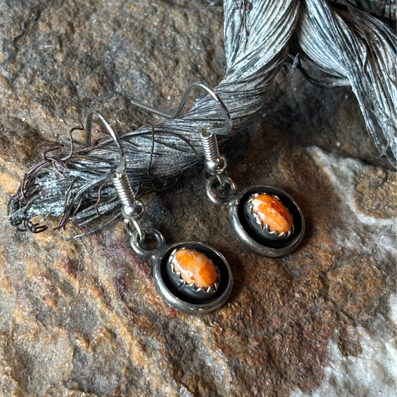 Spiny Oyster/Sterling Silver Earring - ESW98