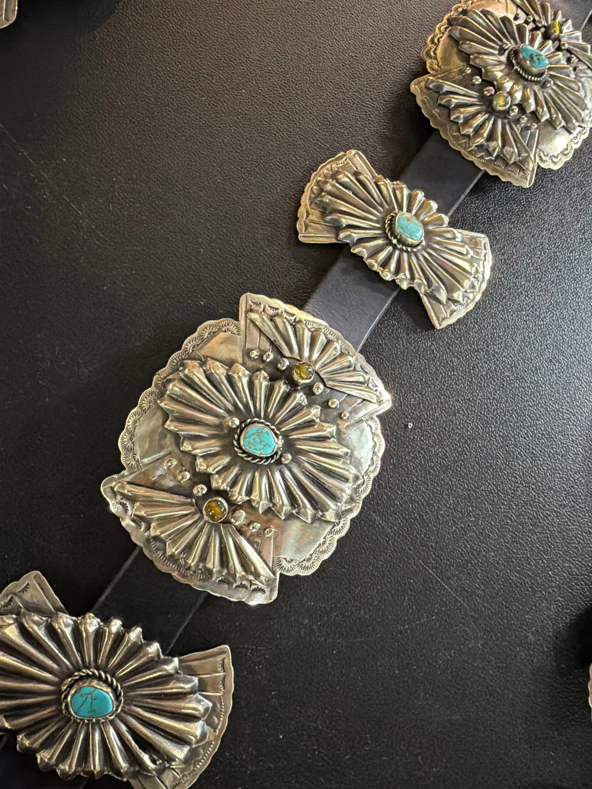 Starburst & Bow Tie Concho/Turquoise/Horn - BBAR255