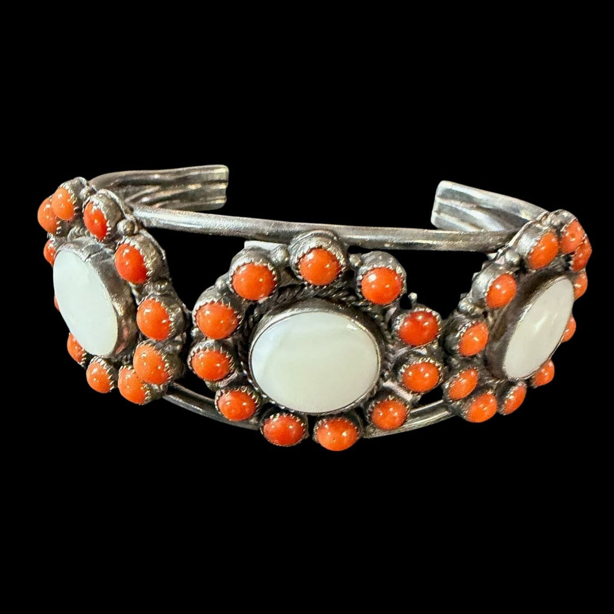 Sterling 3 Concho Cuff Vintage - CMH328