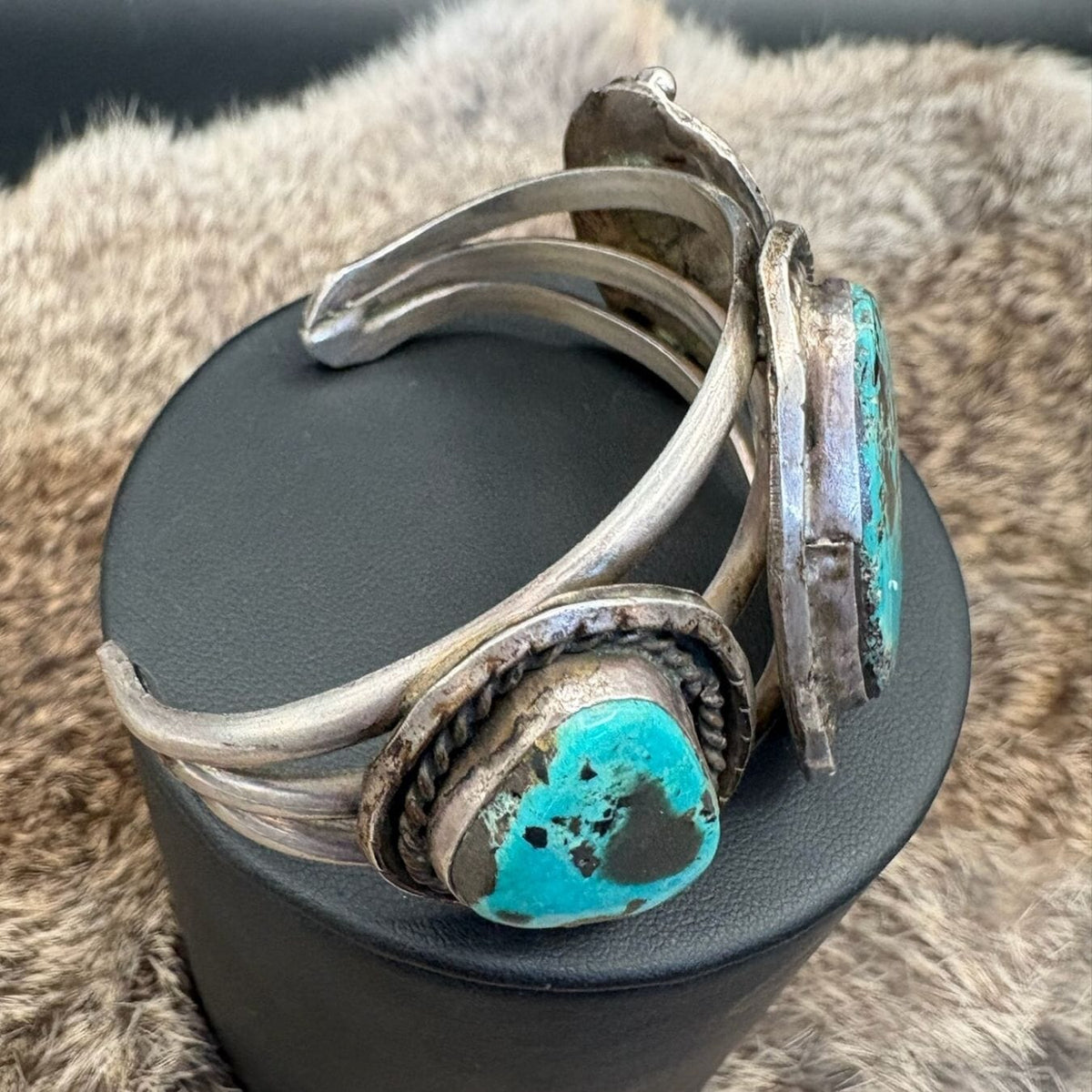 Sterling 3 Stone Turquoise Old Cuff - CMH300