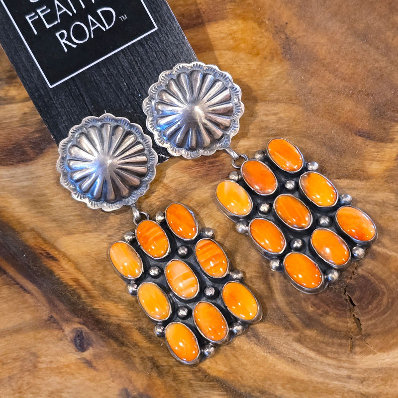 Sterling Post Concho & 9-Stone Spiny Oyster Earrings - ESW48