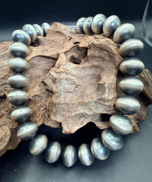Sterling Silver Navajo Bead Necklace - NMH62