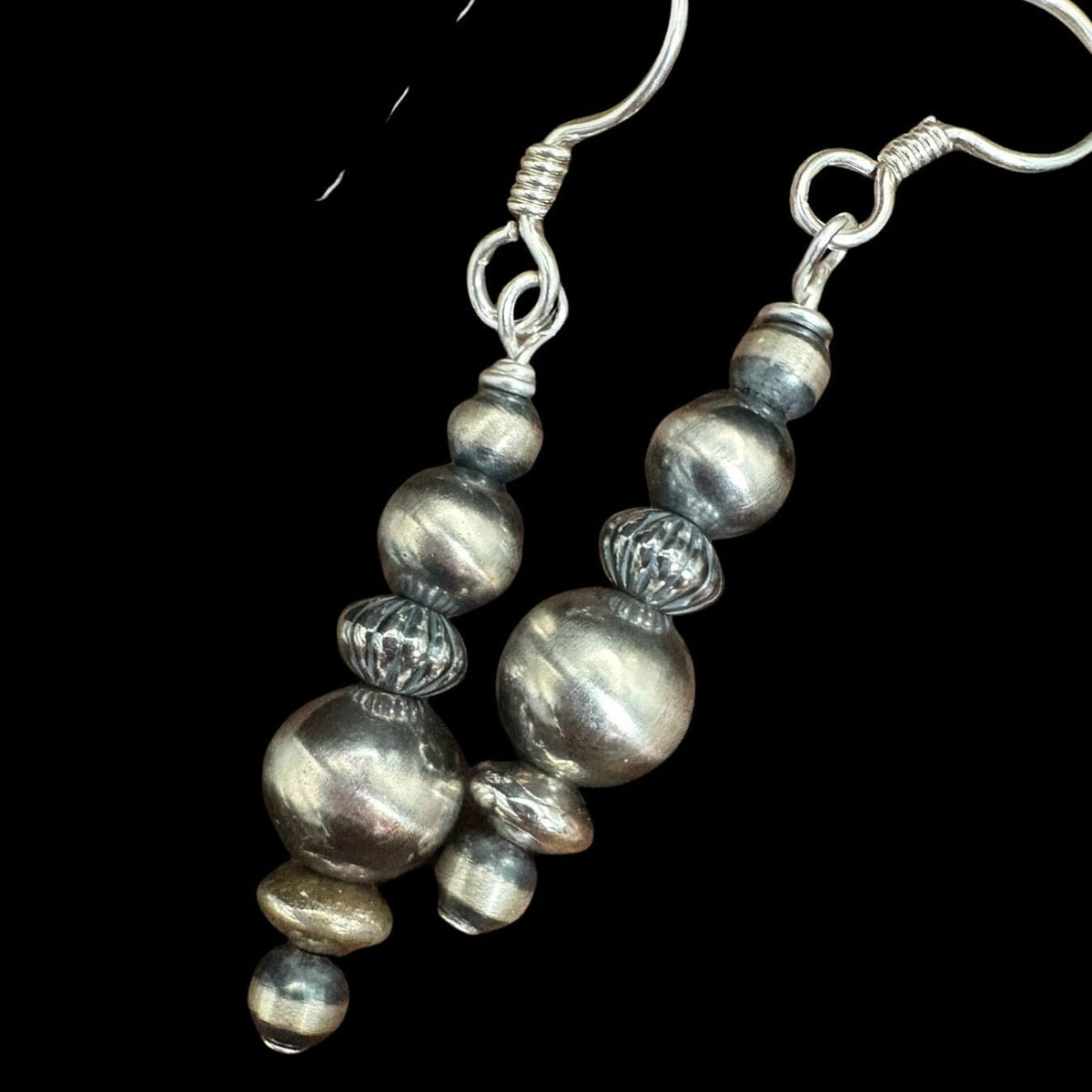Sterling Silver NP Bead Earring - ESZ371