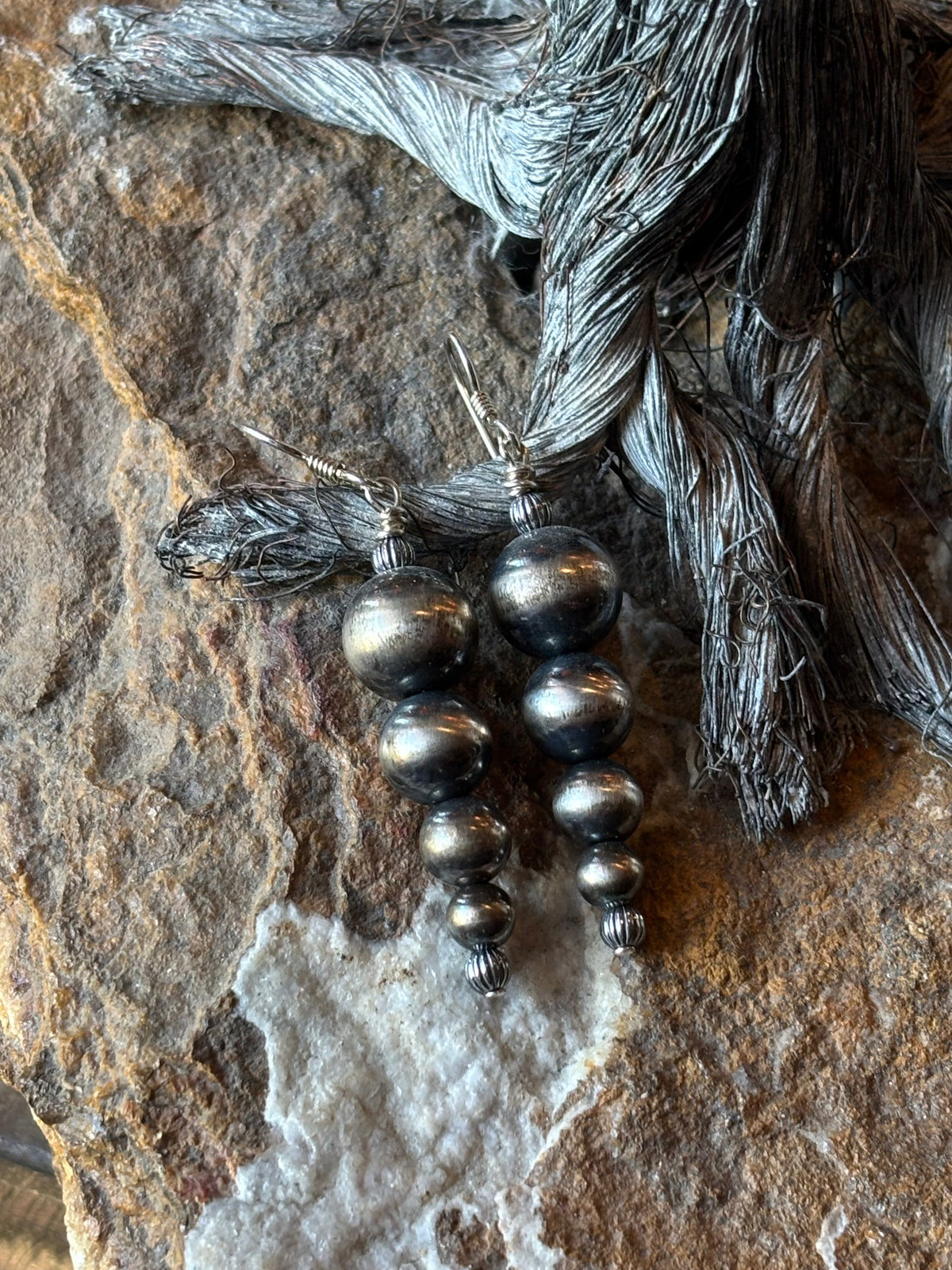 Sterling Silver Pearl - Graduated Drop - ESZ260