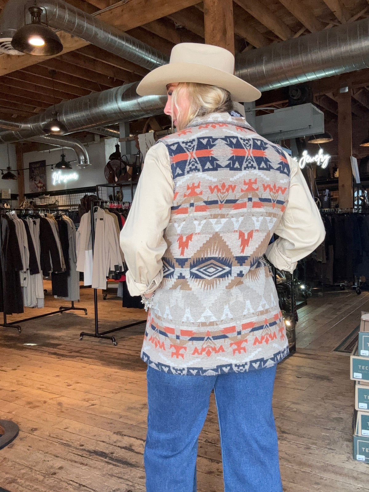 Stockard Vest -Navy/Rust - 29655N