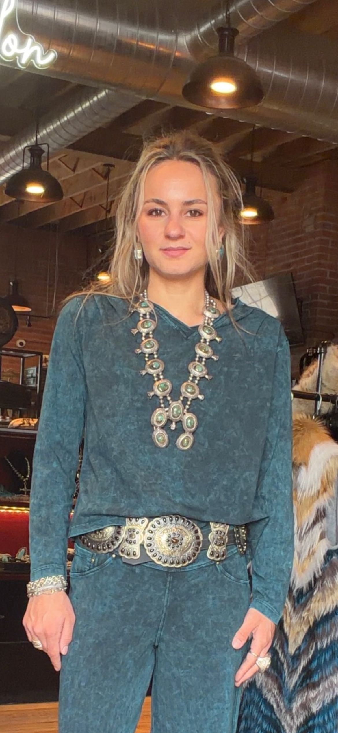 Teal The V Top - Testimony - T10TL
