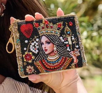 The Queen Beaded Coin Purse - MFS002565