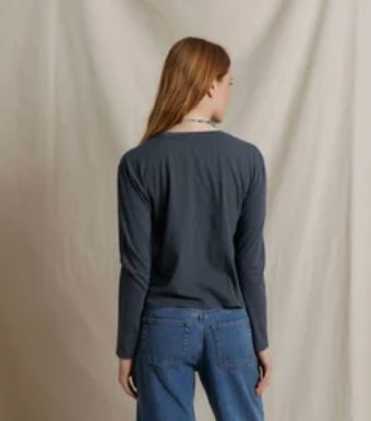 Turbulence Axel Long Sleeve Top - AXETU