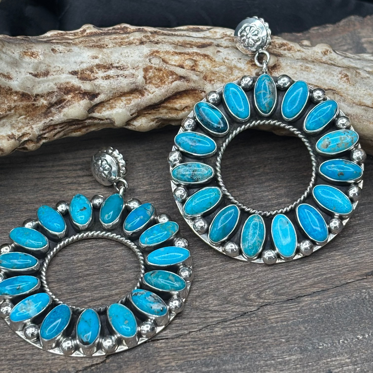 Turquoise Circle Post Earring - ESW176