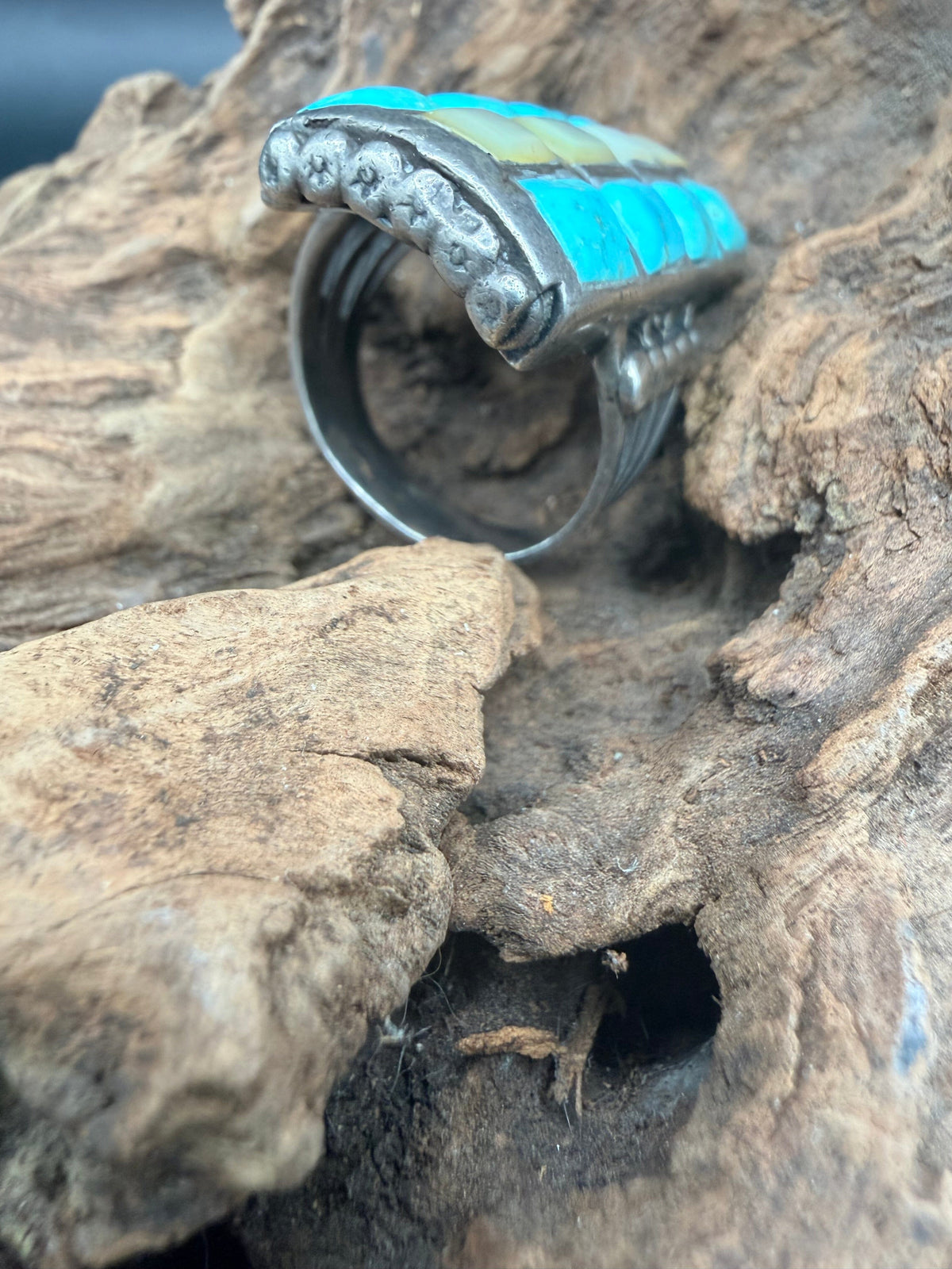 Turquoise/MOP 12 Stone Ring - RMH220