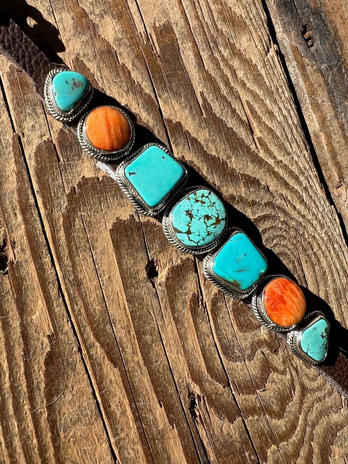 Turquoise/Spiny Oyster on Leather Bracelet - CAZ80