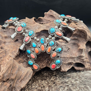 Turquoise/Spiny Oyster Squash Blossom - SQMH34