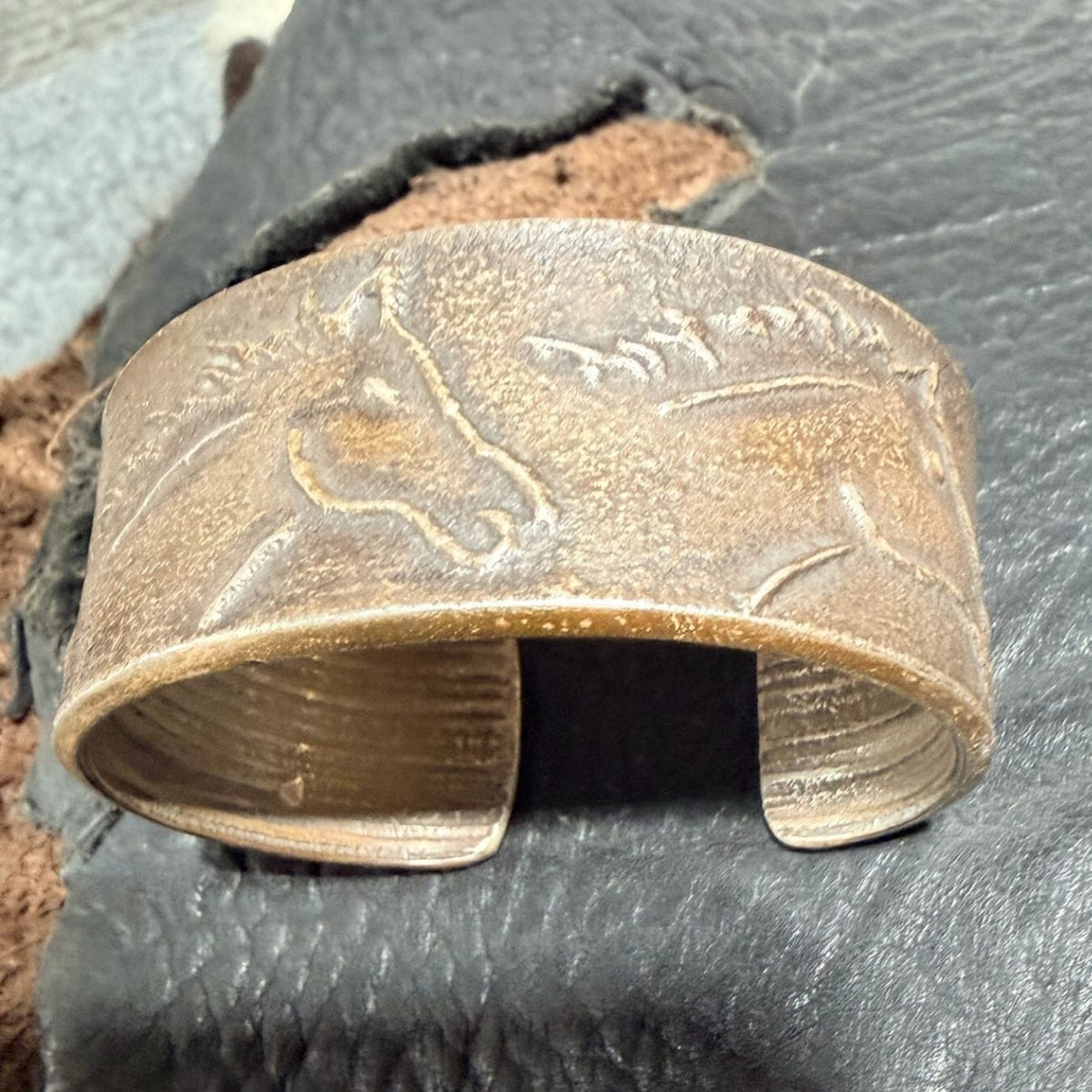 Vintage Horse Cuff - CONMH65