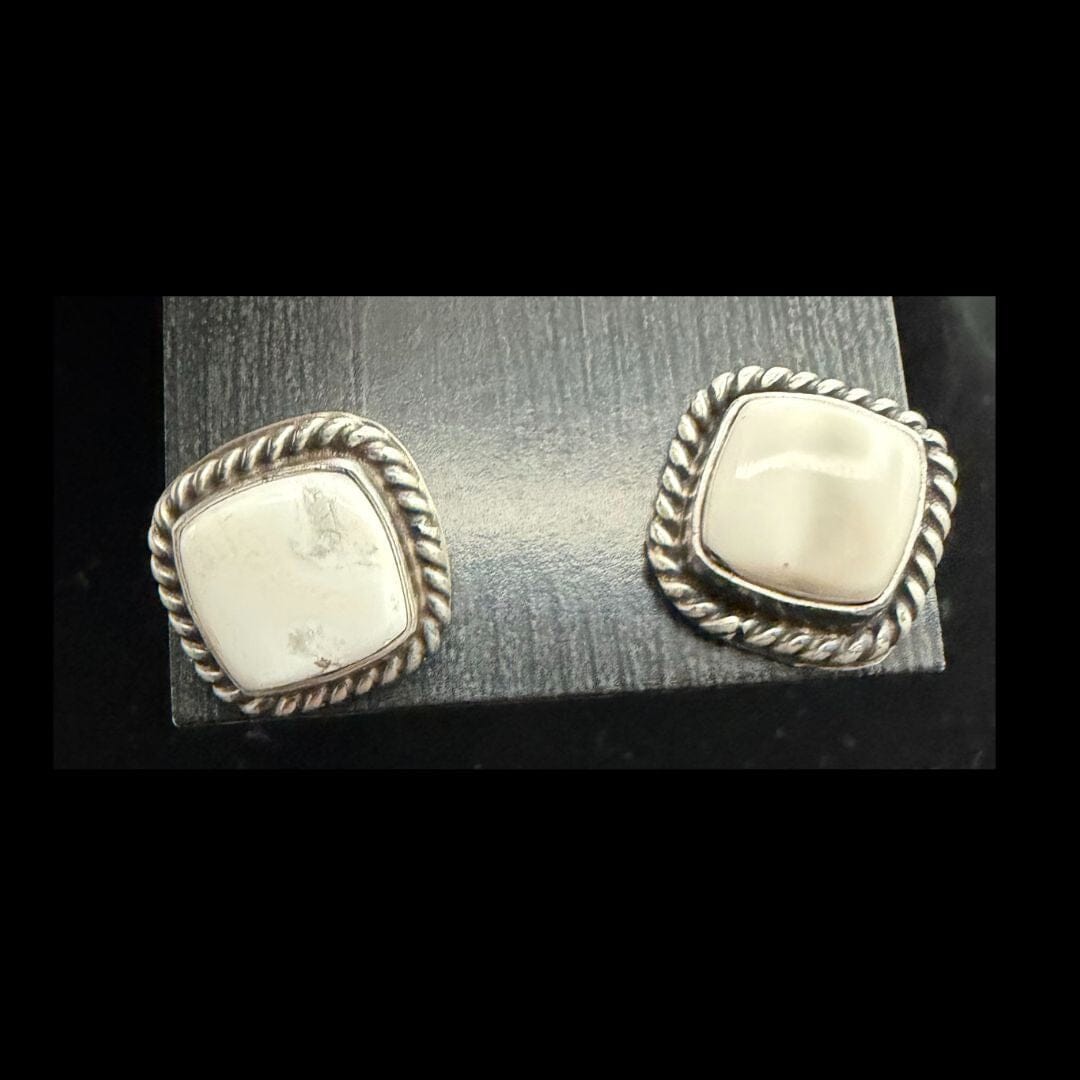 White Buffalo Squash & Earring Set - SQAZ86