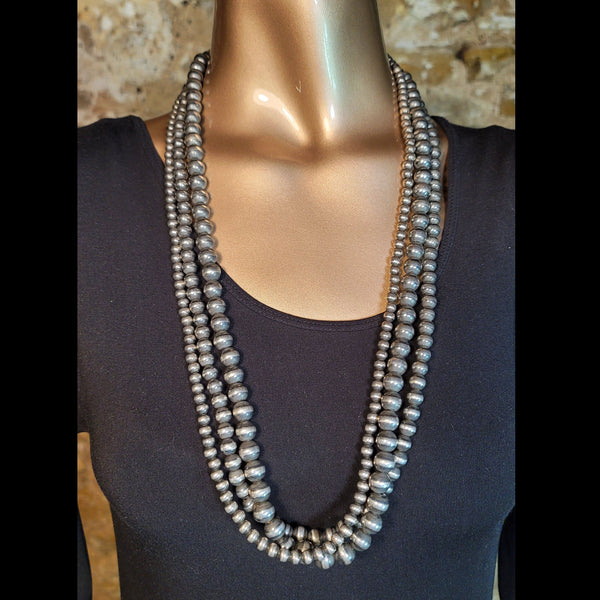 Navajo Pearls Necklace 18